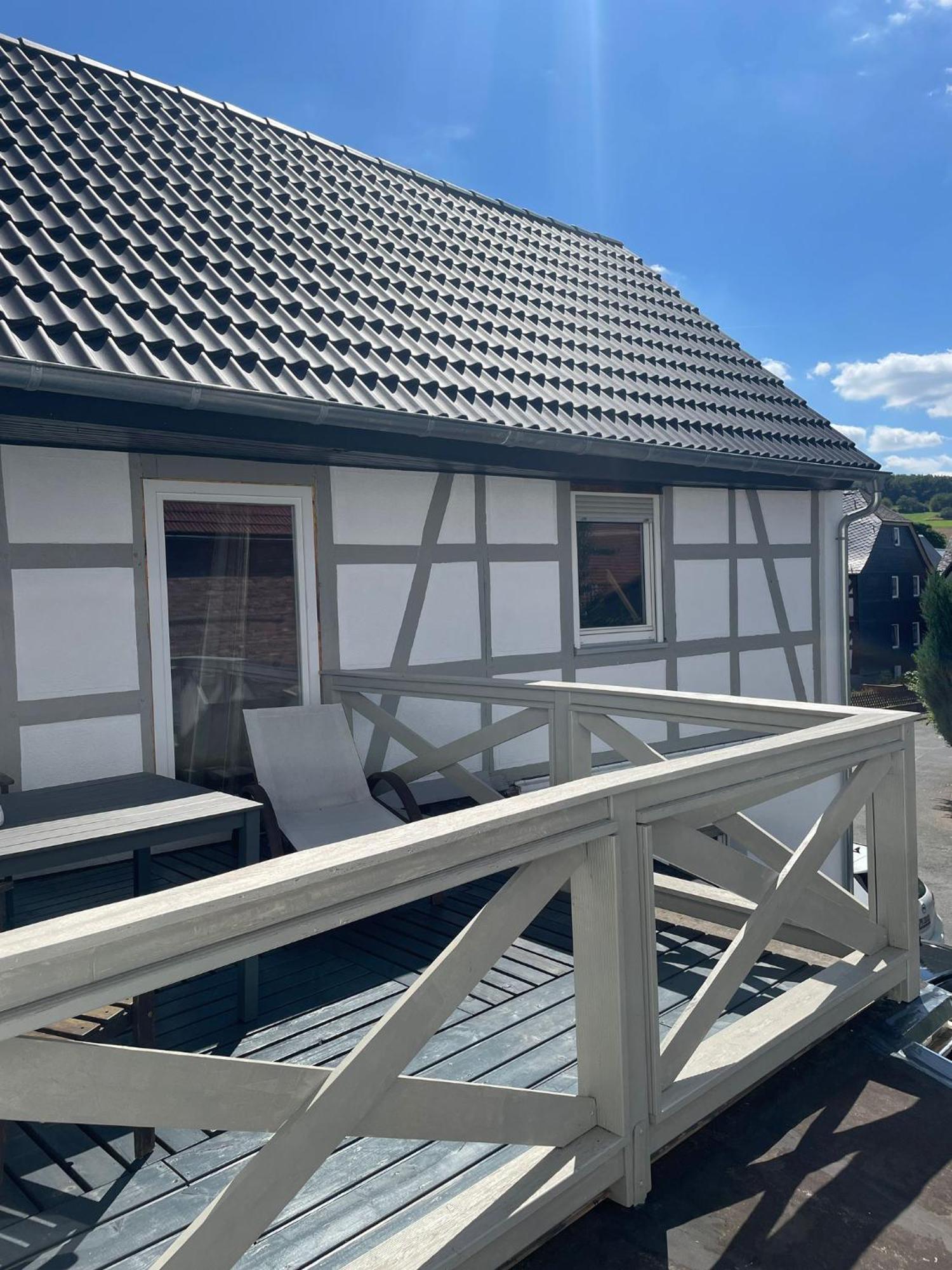 Im Fachwerk - Wohlfuehlen, Entspannen & Wandern Im Gruenen Gladenbach Bagian luar foto
